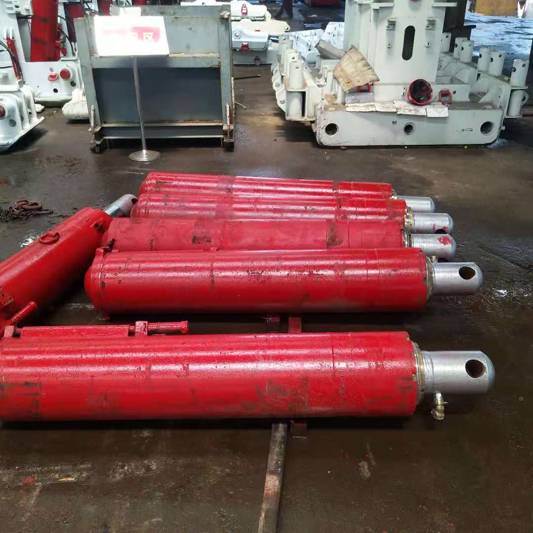 液压支架推溜千斤顶