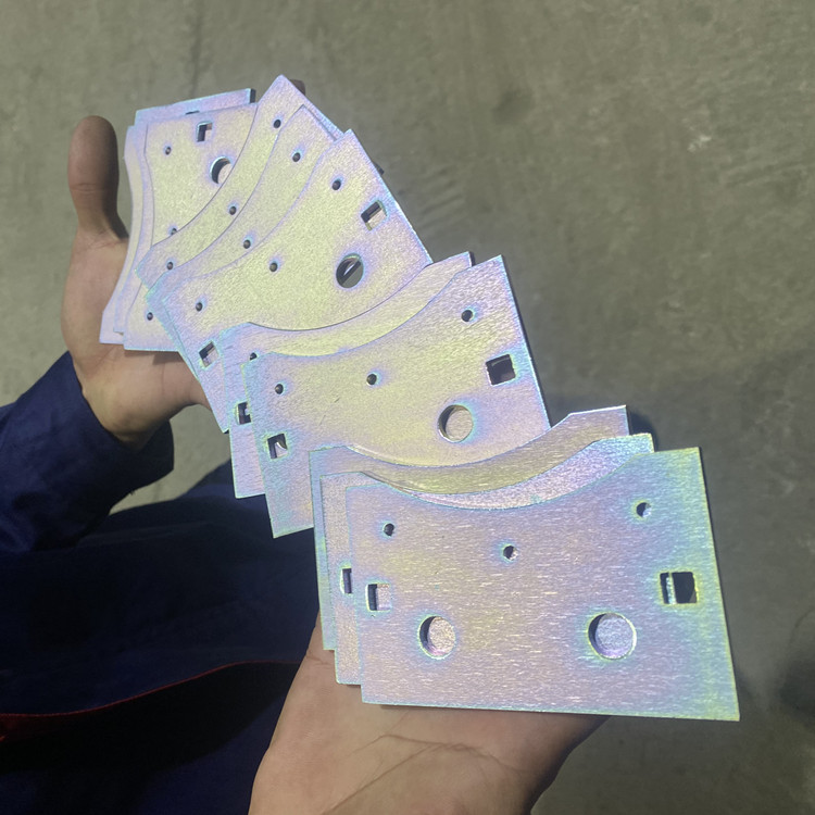 橡胶模具喷砂电镀