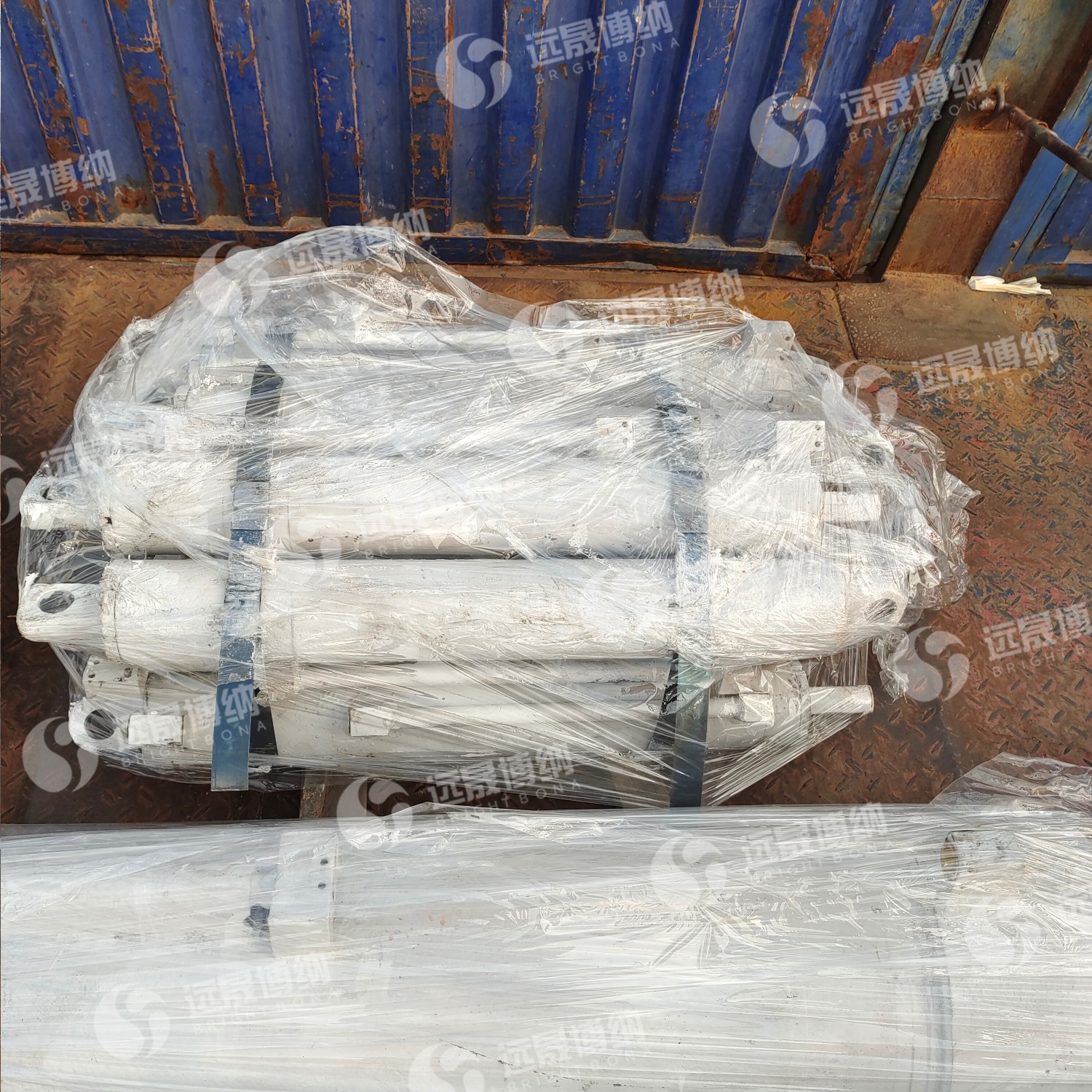 制造伸缩梁千斤顶