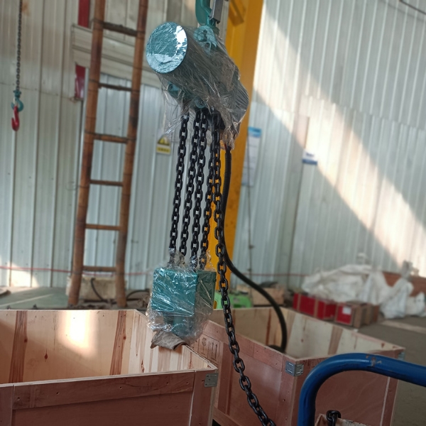 HQ10-(3-16)密封结构气动葫芦 适应性高风动葫芦 可高强度工作